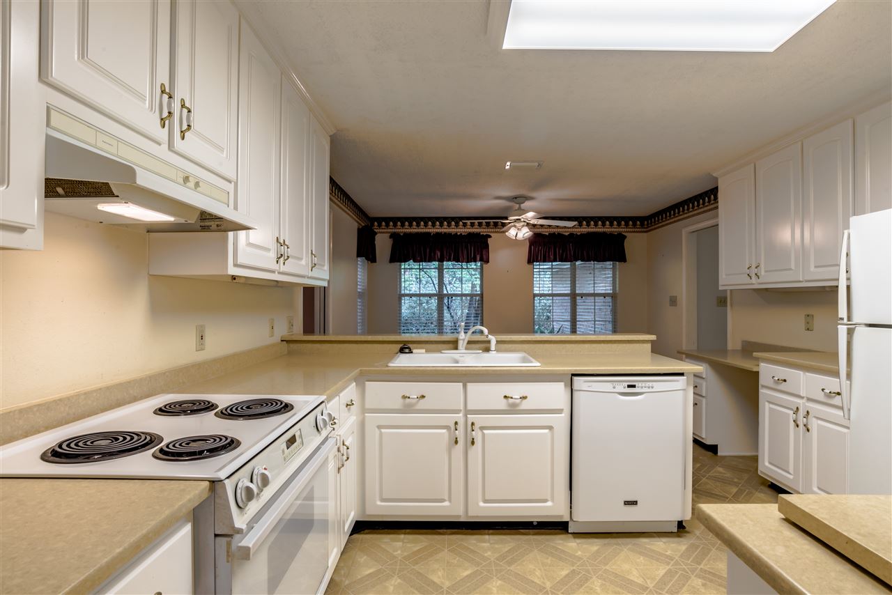 822 Artillery Range West Daphne, AL 36527 - Photo 10 of 29