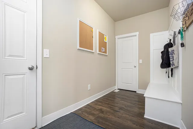 $699,995 | 7656 Canyon Drive, Kalamazoo, MI 49009