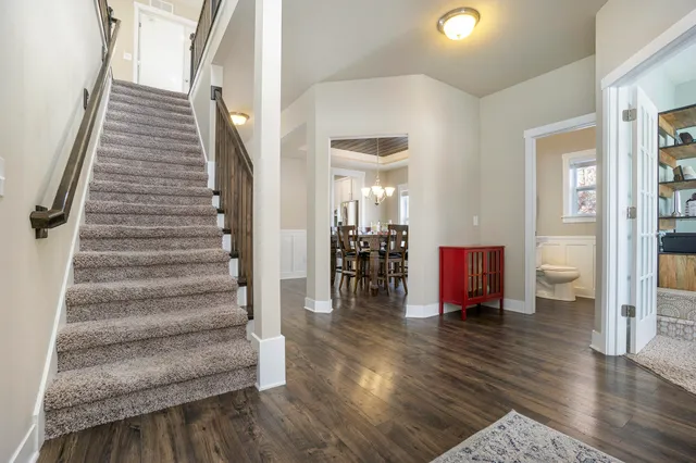 $699,995 | 7656 Canyon Drive, Kalamazoo, MI 49009