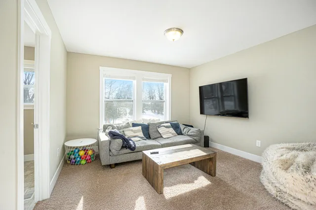 $699,995 | 7656 Canyon Drive, Kalamazoo, MI 49009