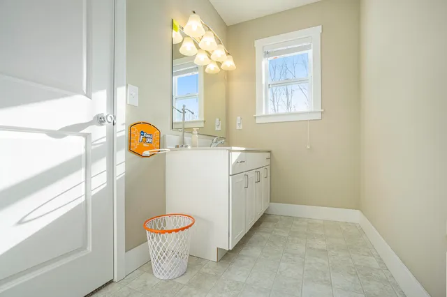 $699,995 | 7656 Canyon Drive, Kalamazoo, MI 49009