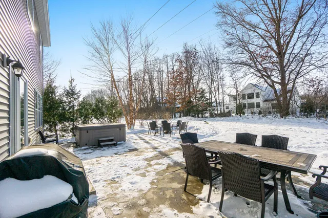 $699,995 | 7656 Canyon Drive, Kalamazoo, MI 49009