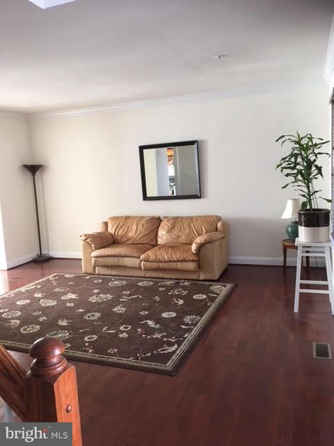 6605 Springbrook Lane Clinton, MD 20735 - Photo 5 of 5 Living Room