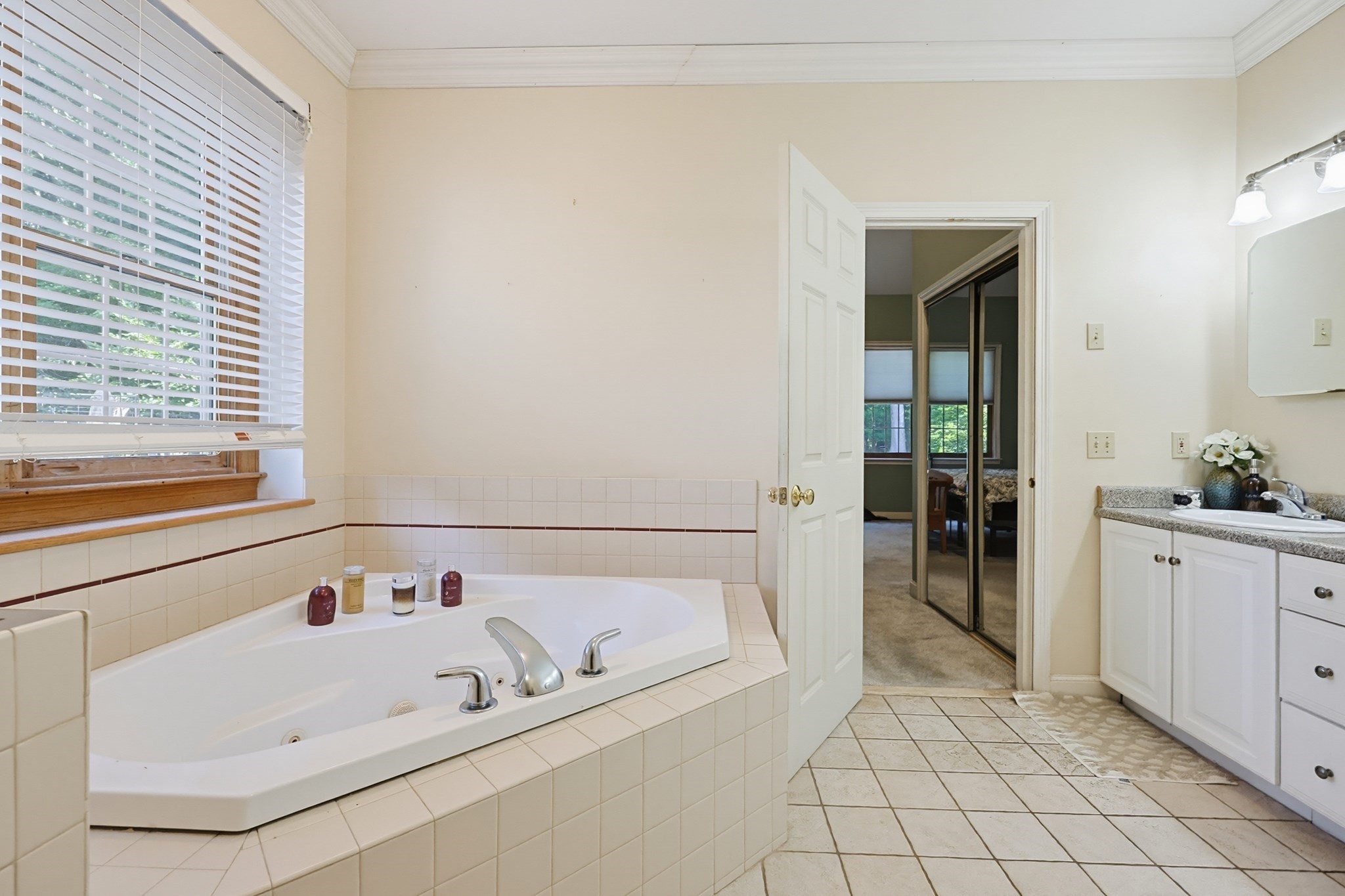 39 Cordaville Road Ashland, MA 01721 - Photo 20 of 33 Gallery Image 20