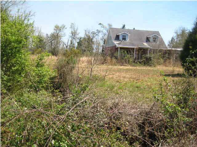 4066 Coachman Road Milton, FL 32583 - Photo 1 of 13