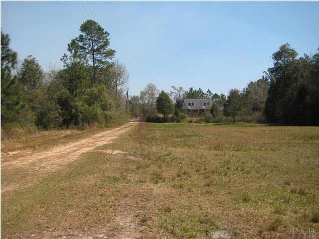 4066 Coachman Road Milton, FL 32583 - Photo 2 of 13