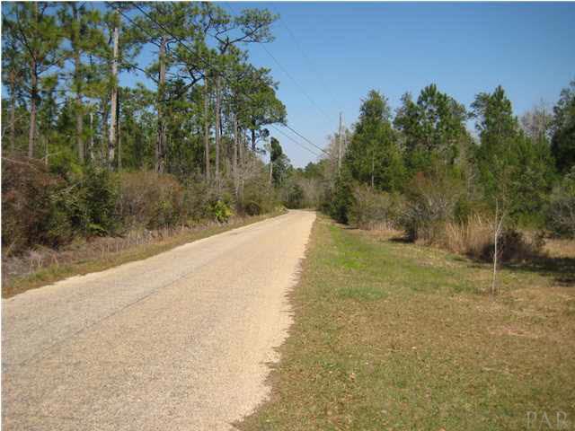 4066 Coachman Road Milton, FL 32583 - Photo 8 of 13