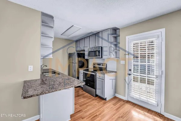 $1,850 | 1045 Blinken Street, Knoxville, TN 37932