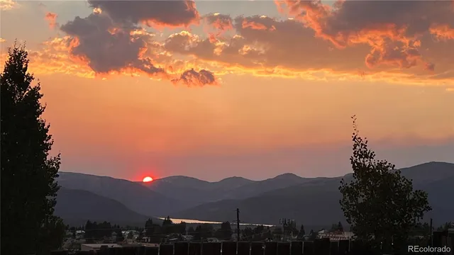 a view of a city with sky view