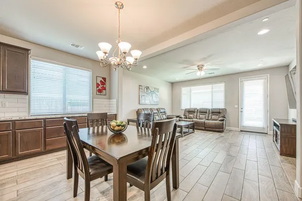 $510,000 | 3830 Leigh Lane, Clovis, CA 93619