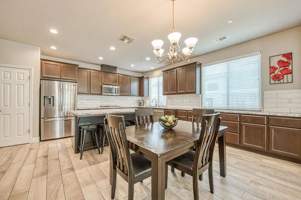 $510,000 | 3830 Leigh Lane, Clovis, CA 93619