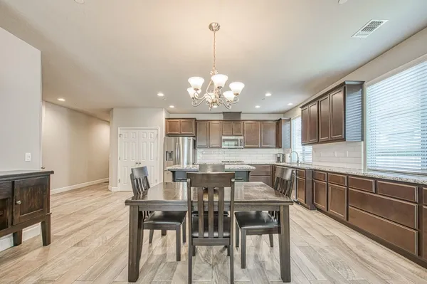 $510,000 | 3830 Leigh Lane, Clovis, CA 93619