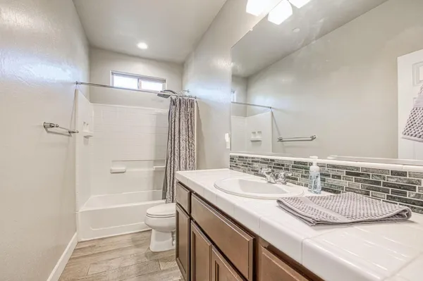 $510,000 | 3830 Leigh Lane, Clovis, CA 93619