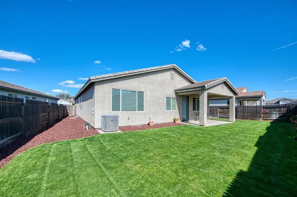 $510,000 | 3830 Leigh Lane, Clovis, CA 93619