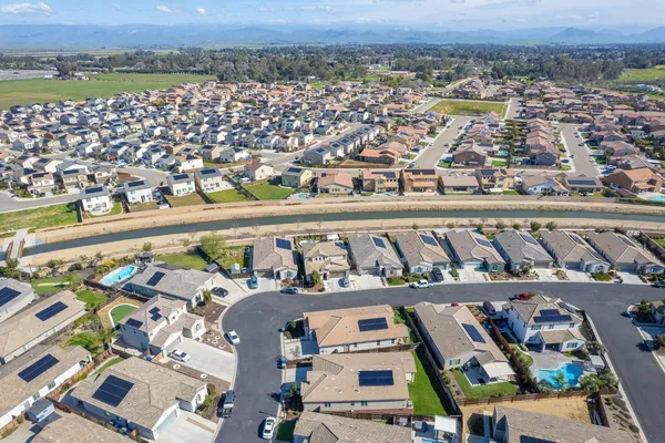 $510,000 | 3830 Leigh Lane, Clovis, CA 93619