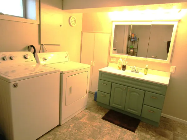 $184,900 | 215 7th Street, Dawson, MN 56232