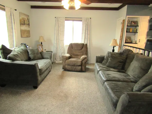 $184,900 | 215 7th Street, Dawson, MN 56232