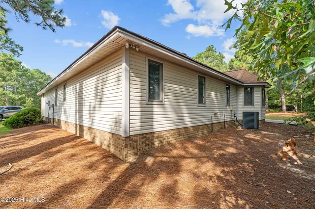 $335,000 | 104 Pinnacle Court, West End, NC 27376