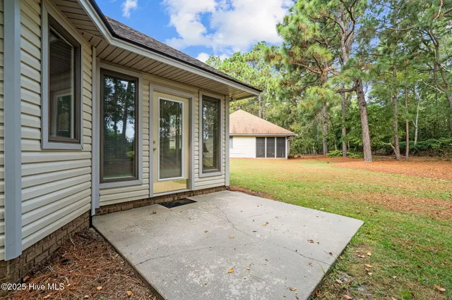 $335,000 | 104 Pinnacle Court, West End, NC 27376