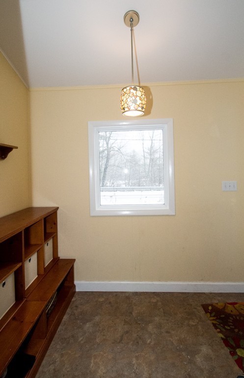 5 Concord Road Westford, MA 01886 - Photo 4 of 22 Gallery Image 4