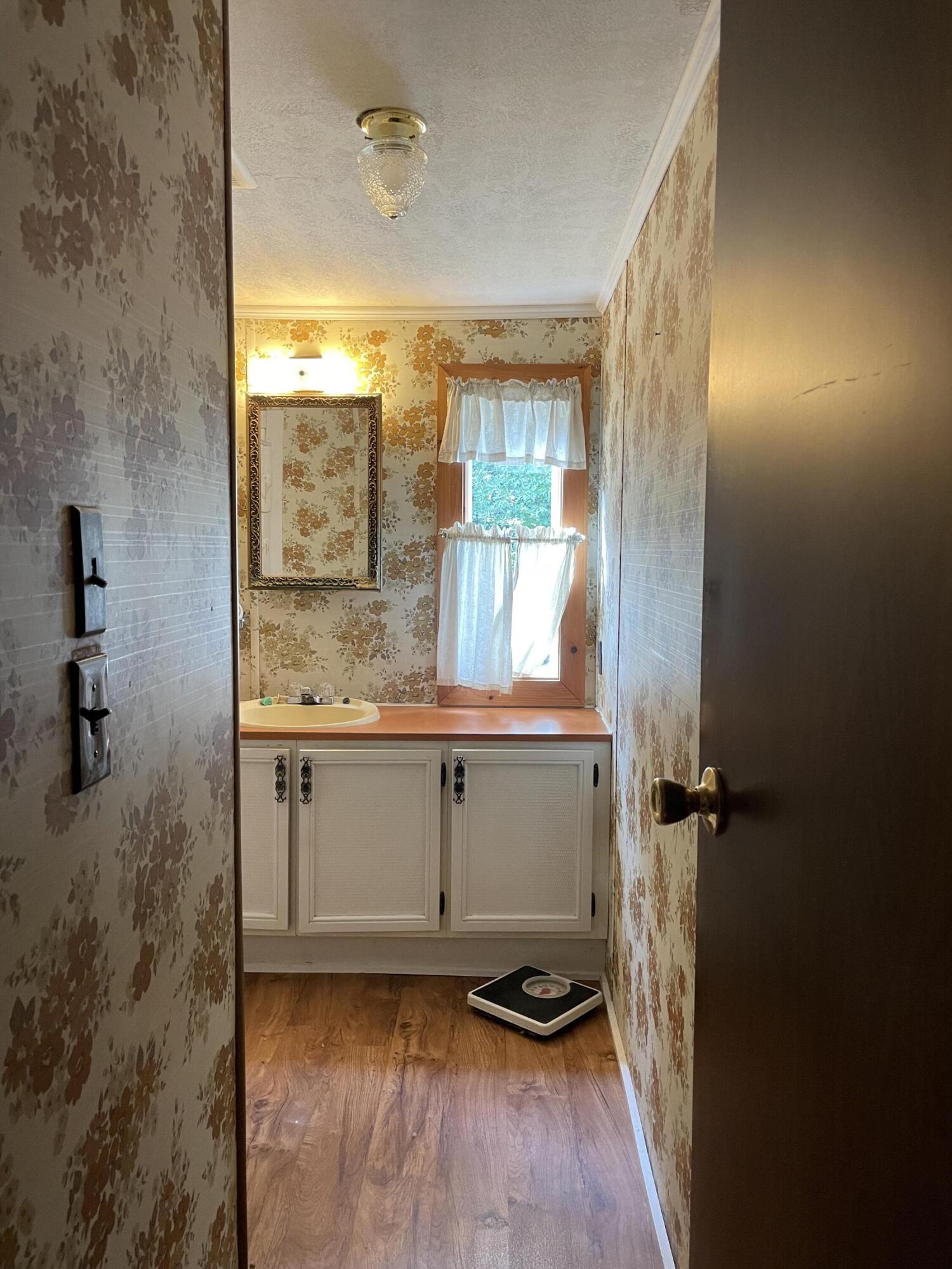 32 Hapgood Road Harrison, ME 04040 - Photo 20 of 37 Bathroom