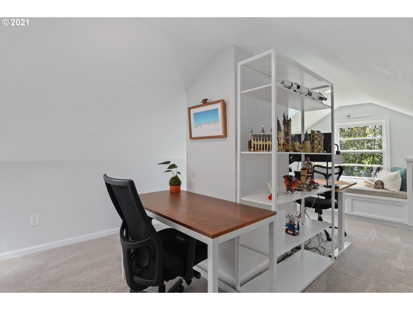 2680 Southwest Maple Lane Portland, OR 97225 - Photo 24 of 32 Gallery Image 24