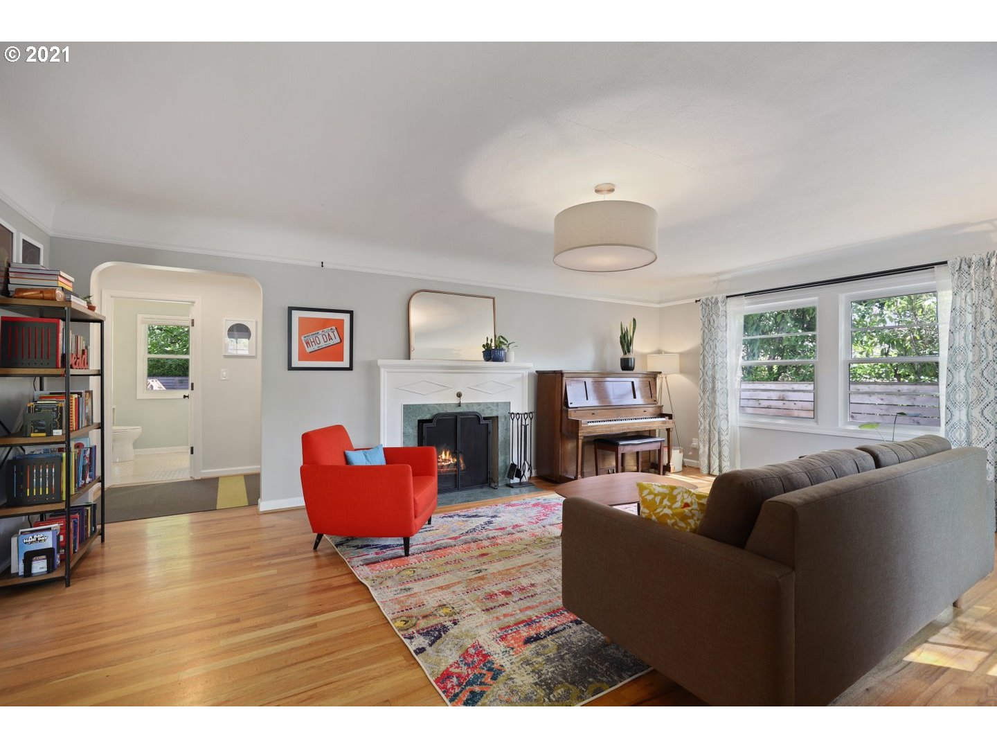 2680 Southwest Maple Lane Portland, OR 97225 - Photo 4 of 32 Gallery Image 4