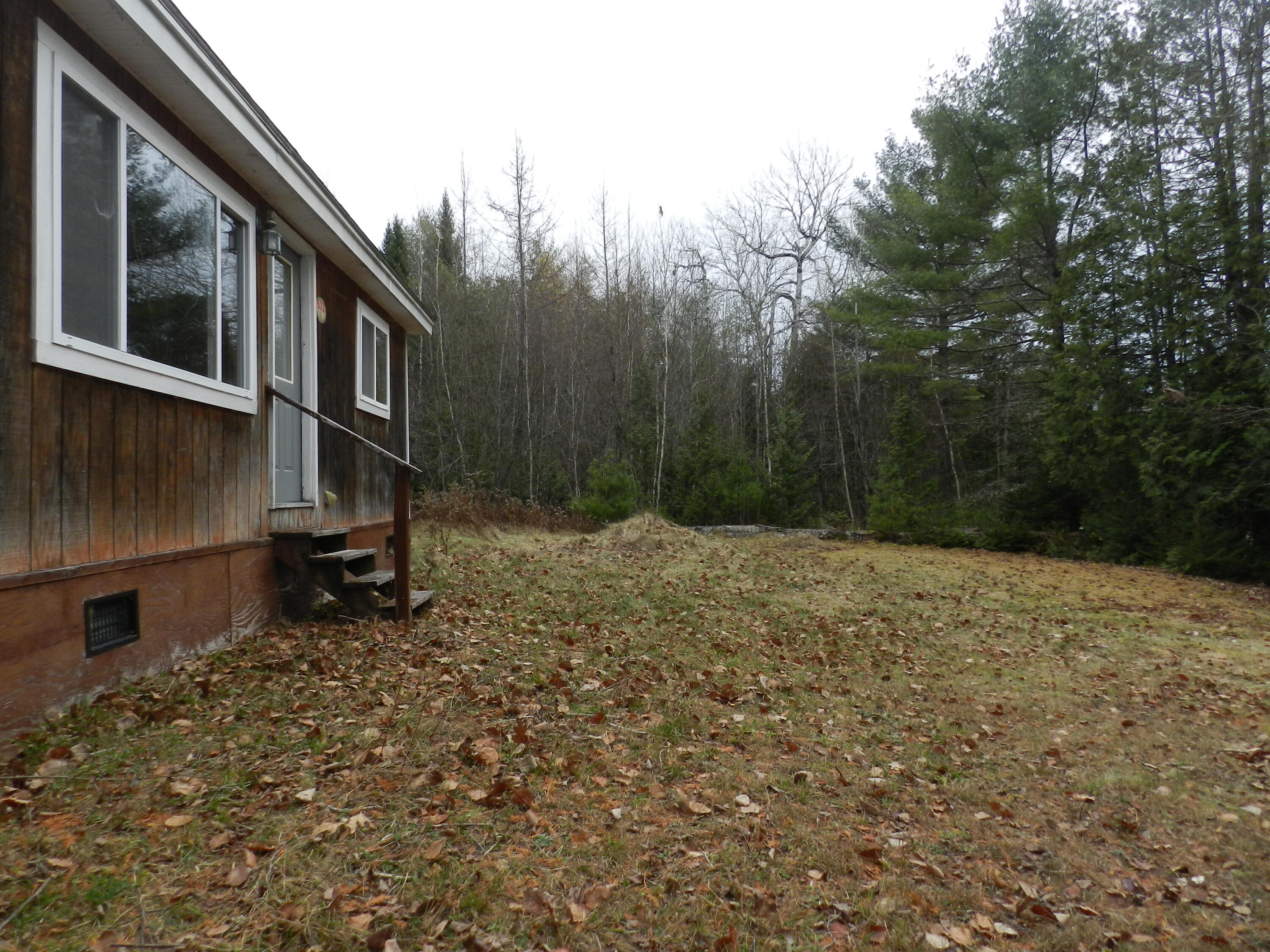 632 County Road Milford, ME 04461 - Photo 5 of 25 DSCN2876