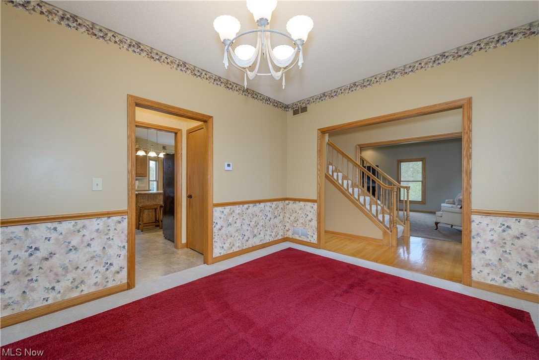 805 Rambling Trail Kent, OH 44240 - Photo 3 of 35 Formal dining will be a pleasure with this spacious dining room