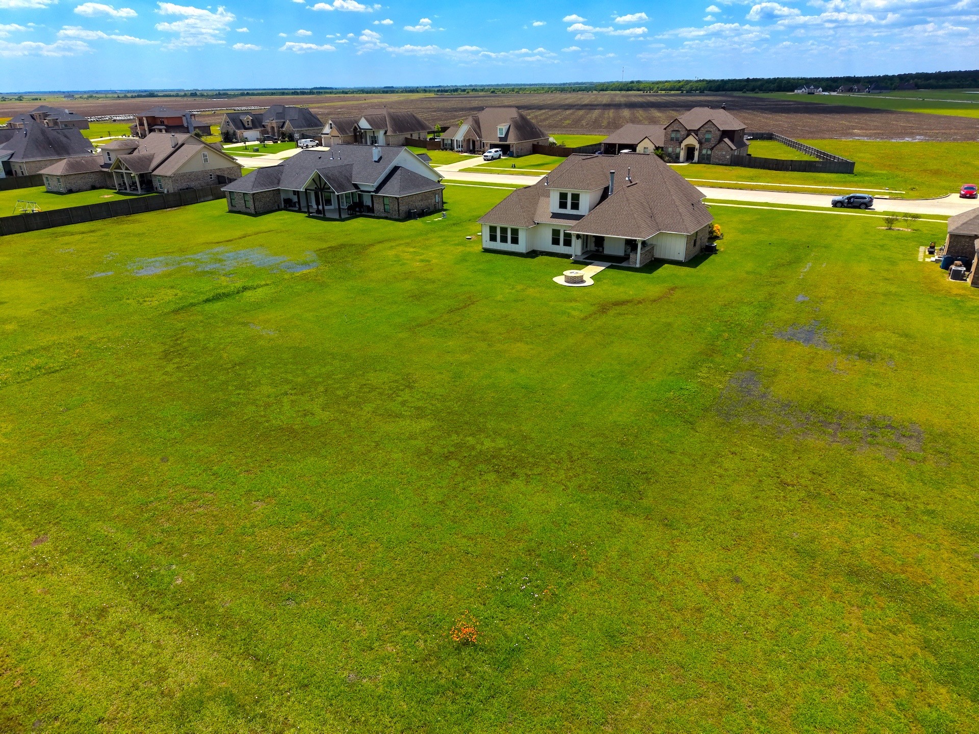 2295 Diamond D Lane Beaumont, TX 77713 - Photo 32 of 40 a garden view with sitting space