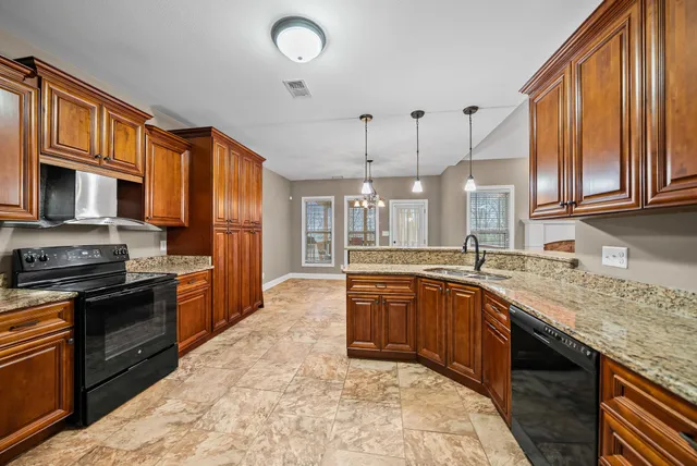 $699,500 | 208 Markie Drive, Clarksville, TN 37043