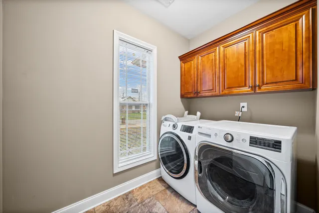 $699,500 | 208 Markie Drive, Clarksville, TN 37043