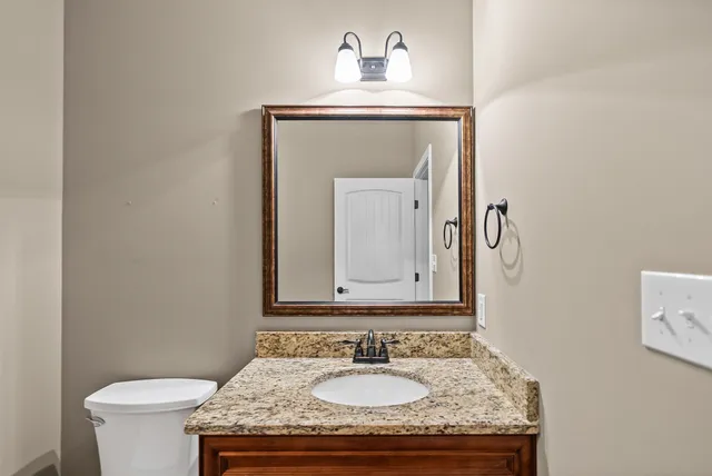 $699,500 | 208 Markie Drive, Clarksville, TN 37043