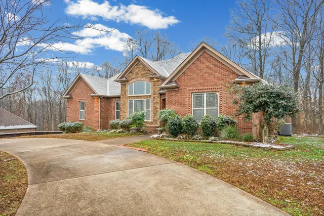 $699,500 | 208 Markie Drive, Clarksville, TN 37043