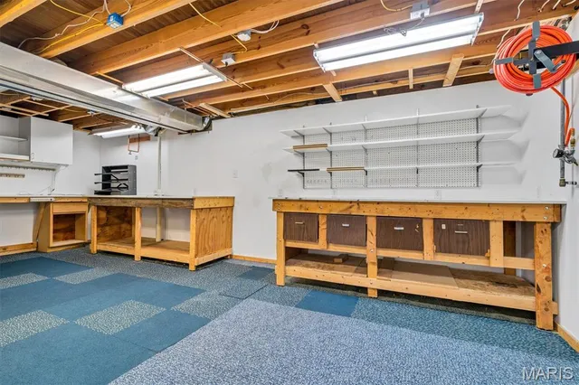 $450,000 | 102 Meramec Meadows Court, Fenton, MO 63026