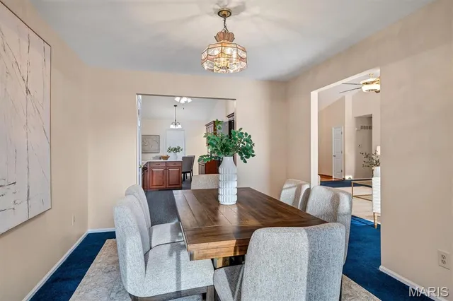 $450,000 | 102 Meramec Meadows Court, Fenton, MO 63026