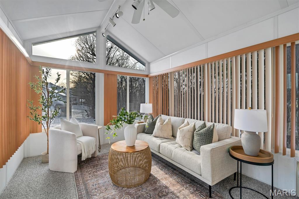 102 Meramec Meadows Court Fenton, MO 63026 - Photo 6 of 48