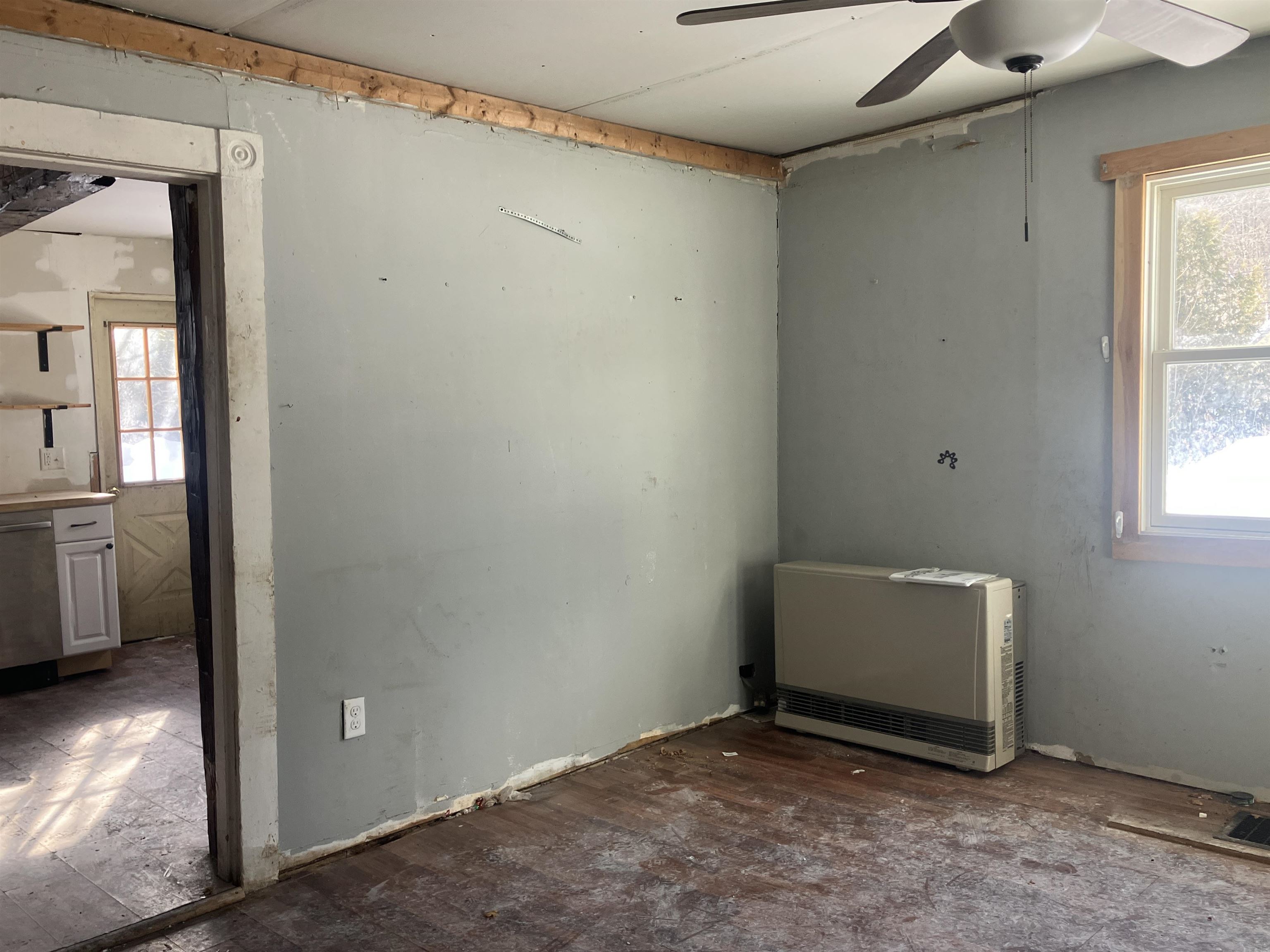 71 Woodbury Street Hardwick, VT 05843 - Photo 4 of 21