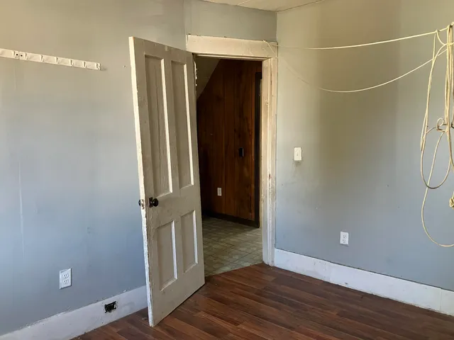 $119,900 | 71 Woodbury Street, Hardwick, VT 05843