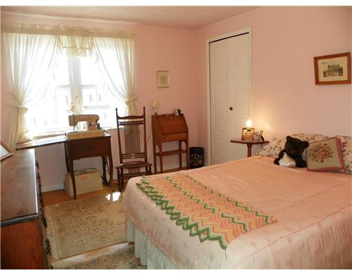 47 Dover Road Irwin, PA 15642 - Photo 10 of 18 Bedroom. A double window provides lots of natural light in the second bedroom.