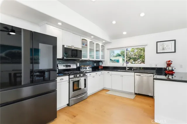 $850,000 | 3430 Timber Lake, Unit 52, Costa Mesa, CA 92626