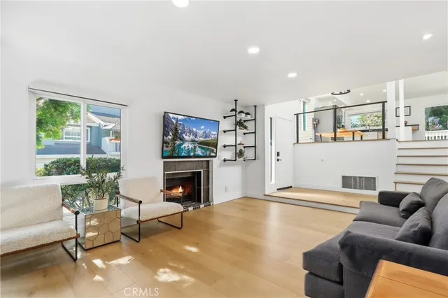 $850,000 | 3430 Timber Lake, Unit 52, Costa Mesa, CA 92626