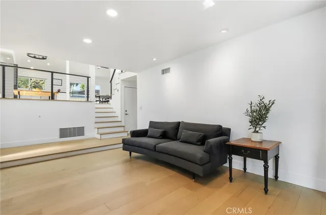 $850,000 | 3430 Timber Lake, Unit 52, Costa Mesa, CA 92626