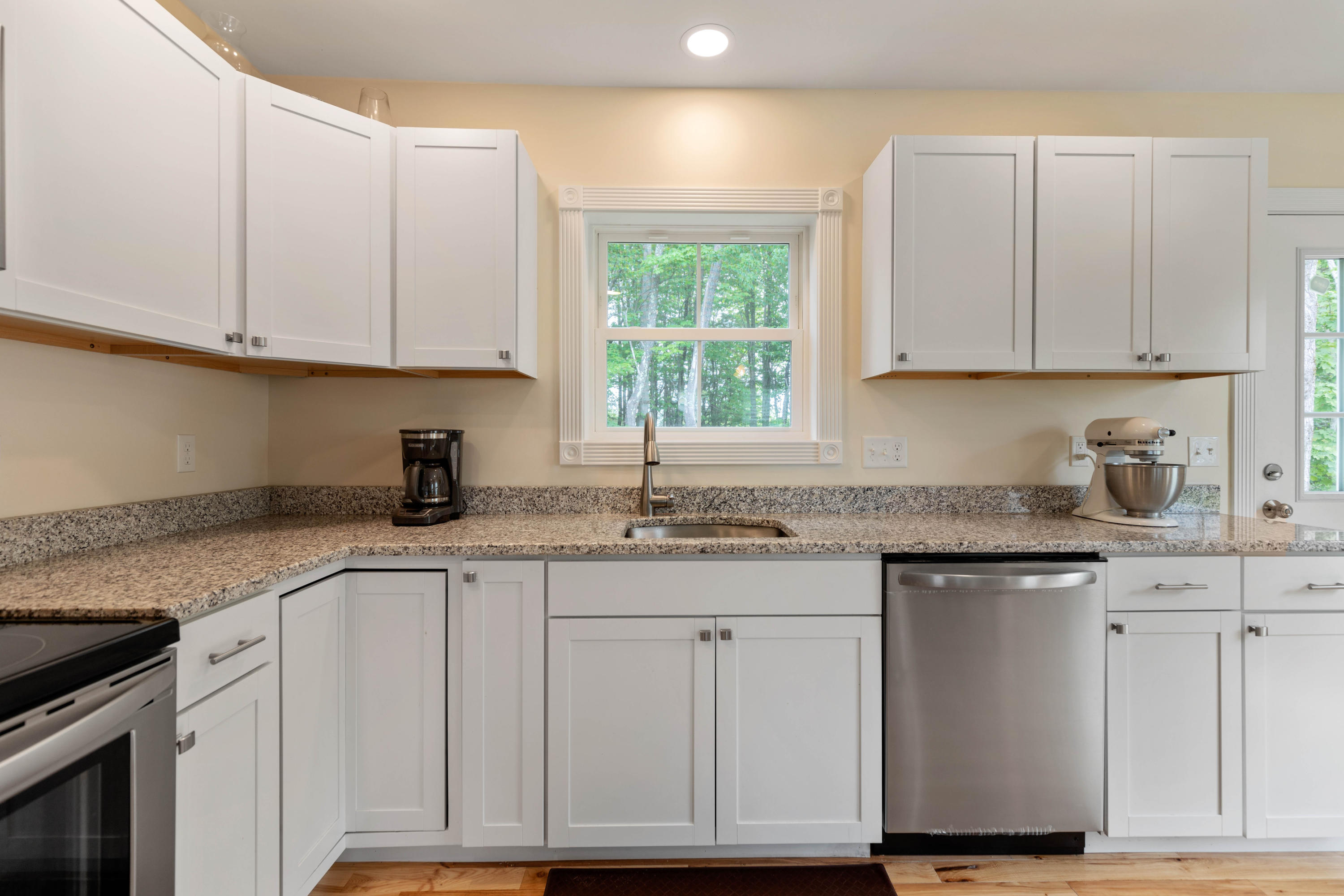 11 Buxton Road Saco, ME 04072 - Photo 3 of 34 11 Buxton Road Saco_010