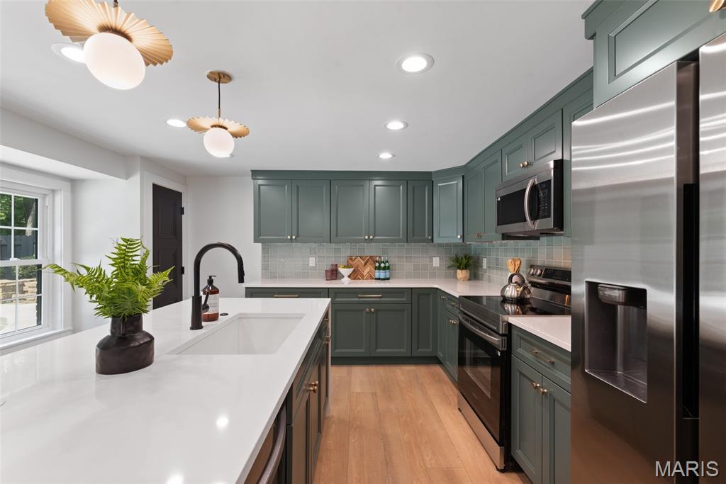 9 Sumac Lane St. Louis, MO 63124 - Photo 35 of 53