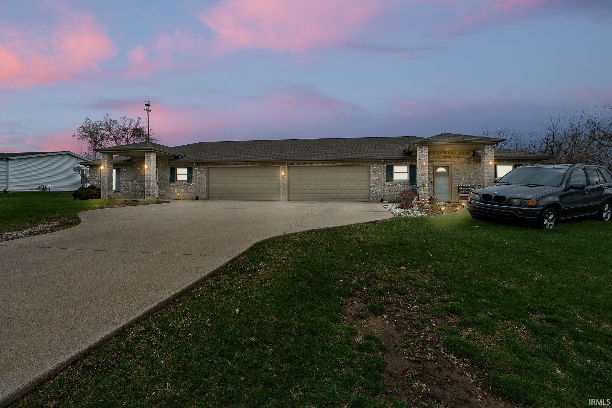 1757 Stults Road Huntington, IN 46750 - Photo 3 of 22