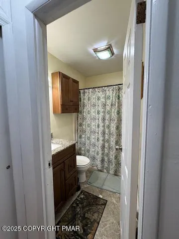 $1,800 | 184 Oak Lane, Cresco, PA 18326