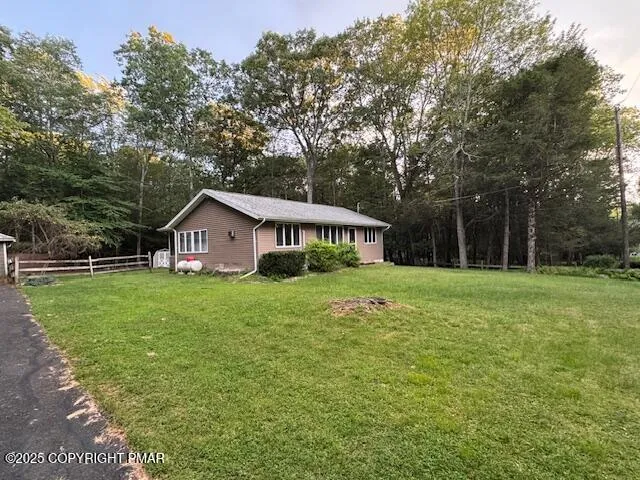 $1,800 | 184 Oak Lane, Cresco, PA 18326