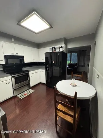 $1,800 | 184 Oak Lane, Cresco, PA 18326