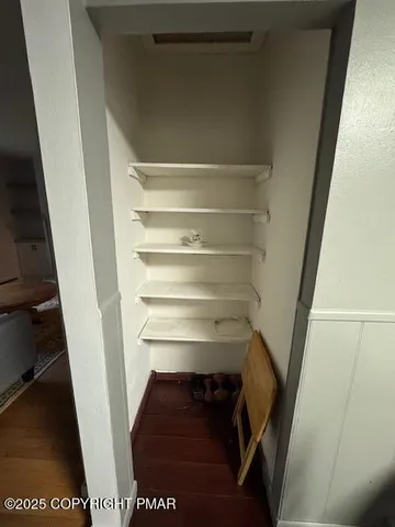 $1,800 | 184 Oak Lane, Cresco, PA 18326